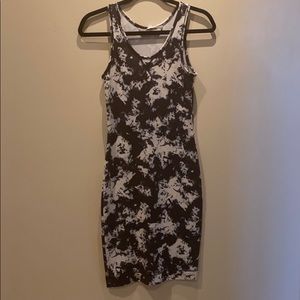 Racheal Ray form fitting dress